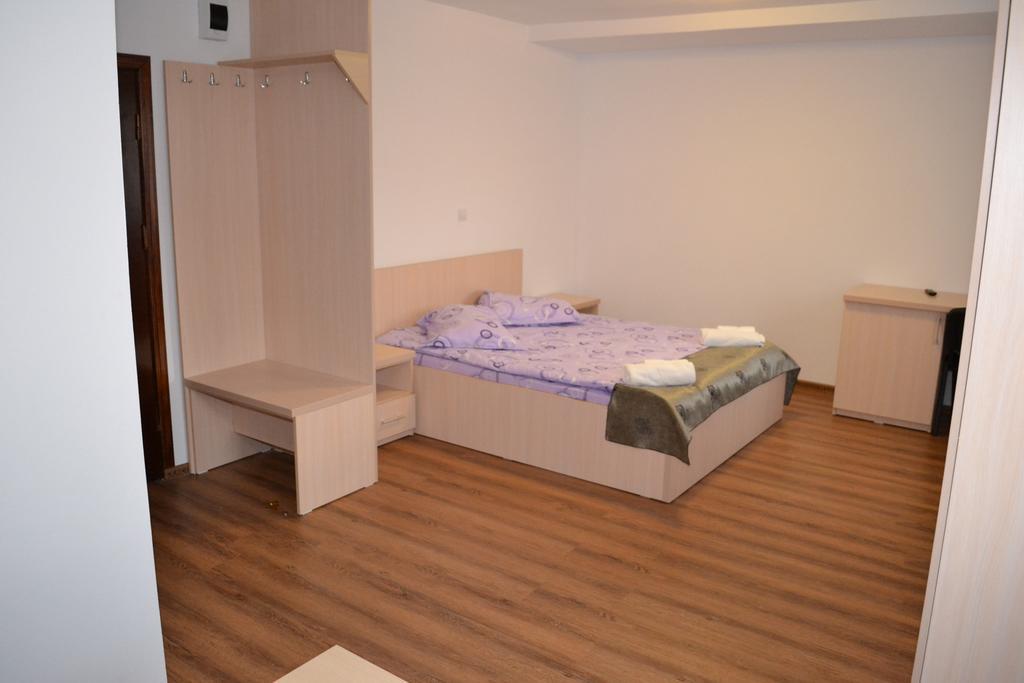 Pensiunea Meridian コルベニ 部屋 写真